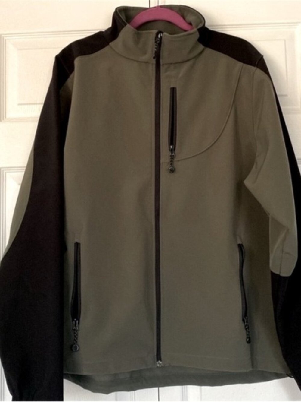 Black Diamond Man’s Soft Shell Winter Jacket sizeX-LARGE